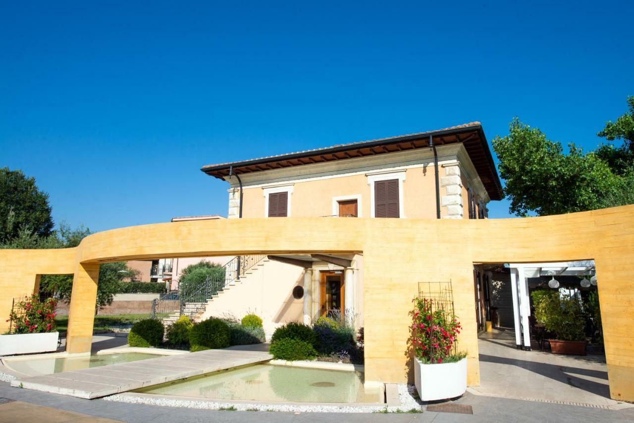 Villa Tivoli Guidonia Buitenkant foto